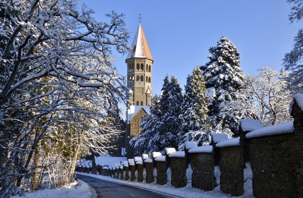 abbey, clervaux, luxembourg, europe, architecture, wall, roof tiles, tower, snow, winter, snowy, clervaux, clervaux, clervaux, clervaux, clervaux, luxembourg