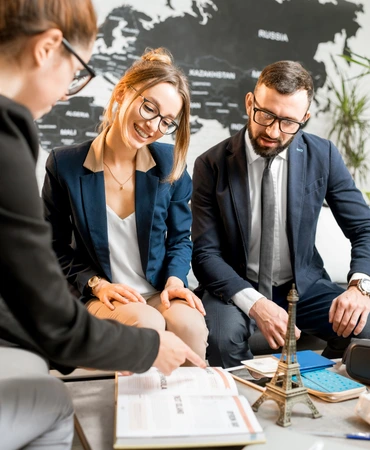 Travel advisor assisting customers with visa and holiday planning