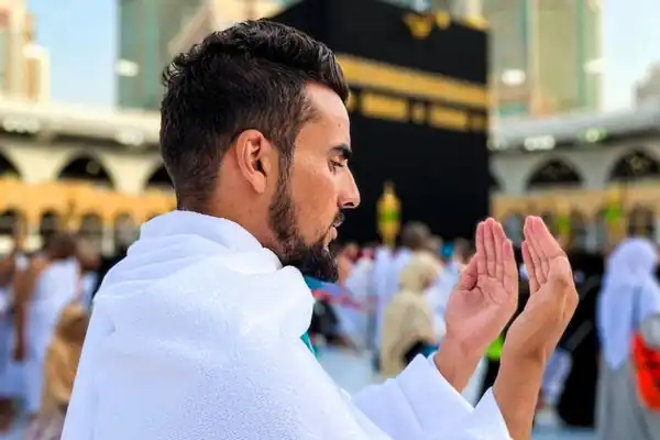 umrah visa from Dubai