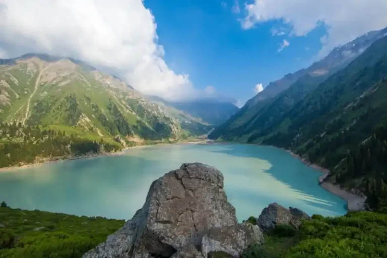 Kazakhstan travel support from Dubai